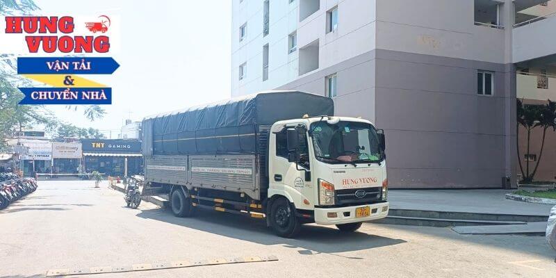 Xe tải chở hàng 2 tấn, thùng dài 6m10 x rộng 2m x cao 2m (khoảng 24 khối hàng):