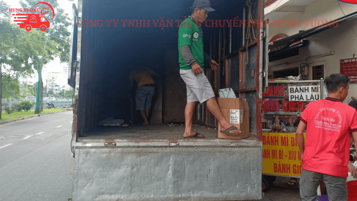 Ưu điểm và lợi ích dịch vụ xe tải chở hàng tại Bình Chánh của Hùng Vương mang lại