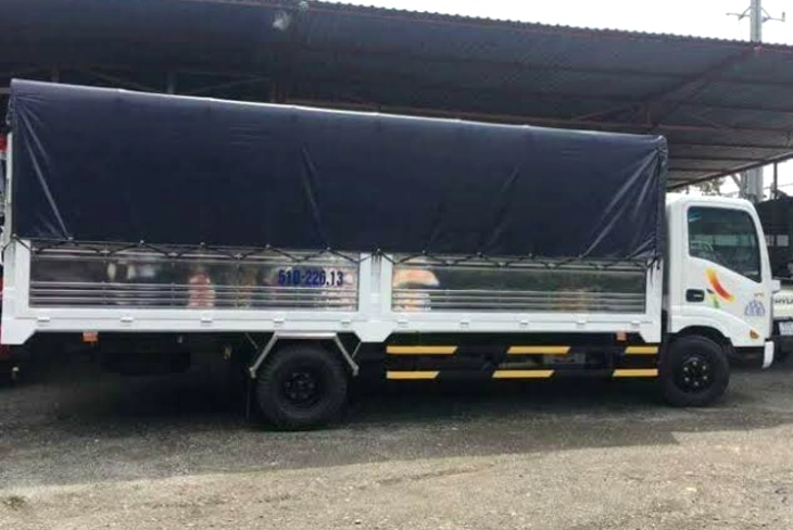 Chở kính tính tiền - Vận tải Hùng Vương