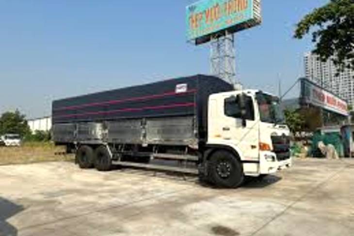 Gửi hàng Cần Thơ đi TPHCM ban đêm - đội xe Hùng Vương