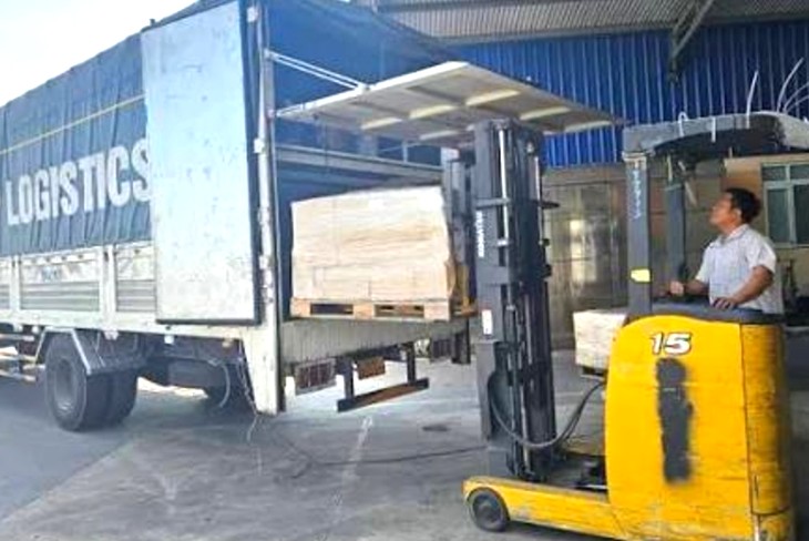 Chi phí hàng đổi trả - Vận tải Hùng Vương